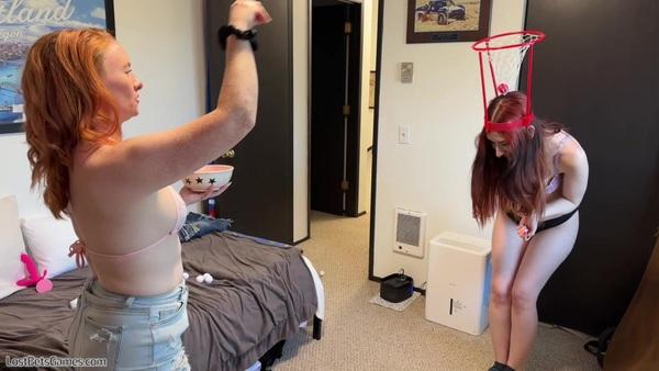 Ruby & Raven playing Basketball Head - Preview 4
